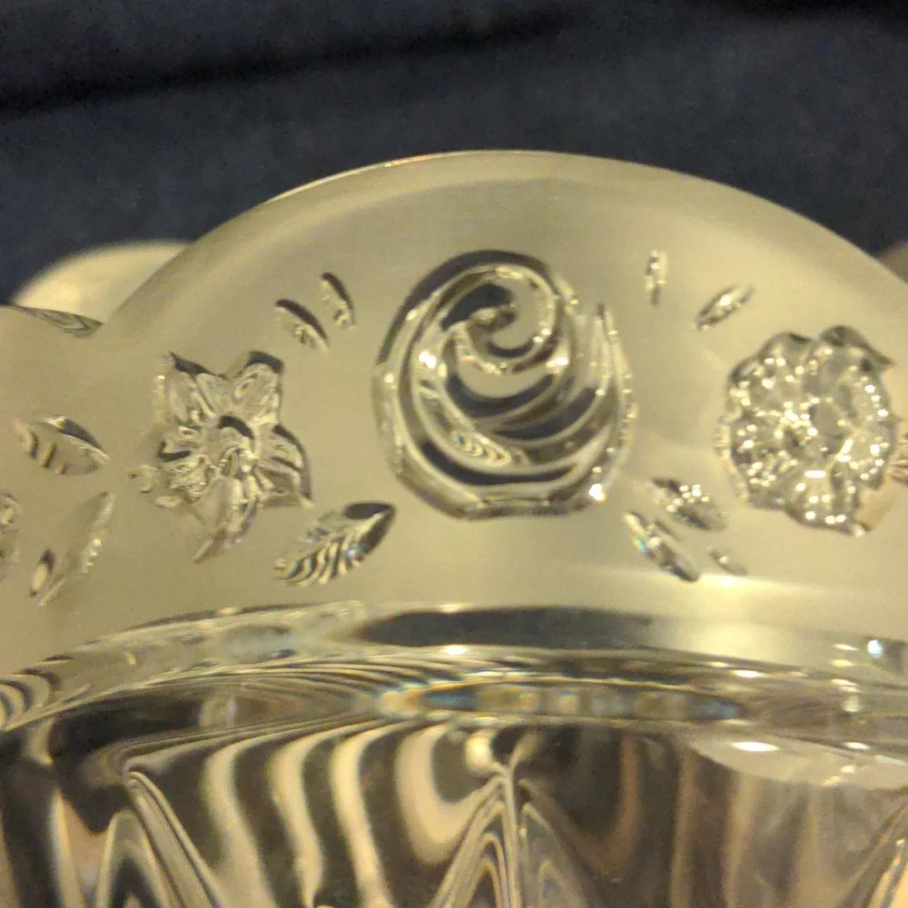 Oneida Southern Garden Crystal Hostess Bowl